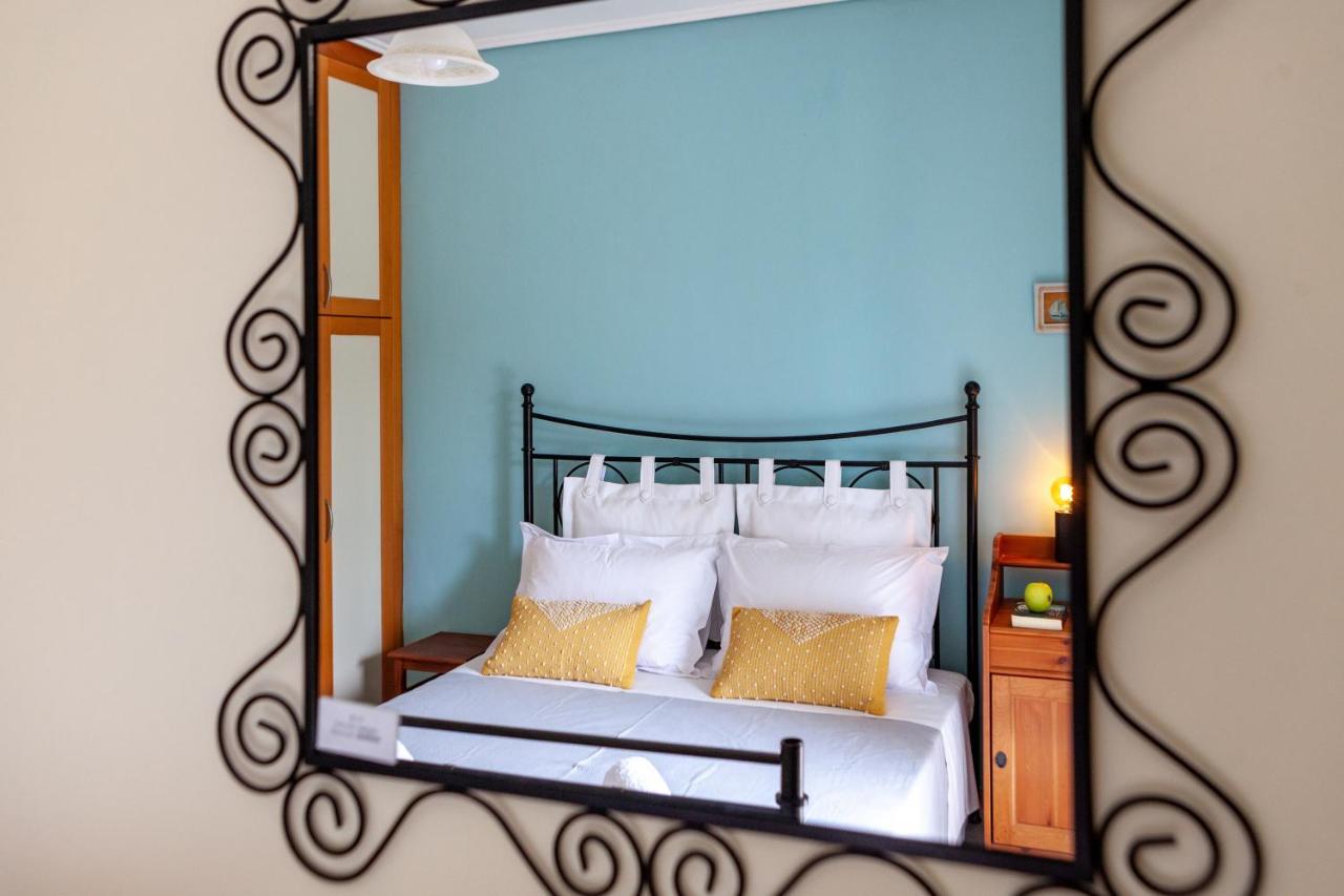Dimeli Junior Apartment At The Beach Barbati Exteriér fotografie
