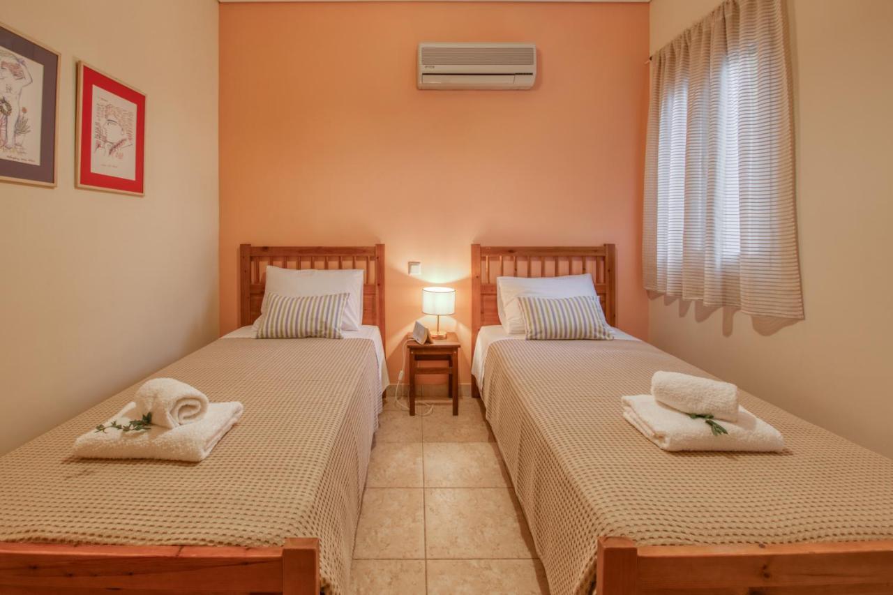 Dimeli Junior Apartment At The Beach Barbati Exteriér fotografie